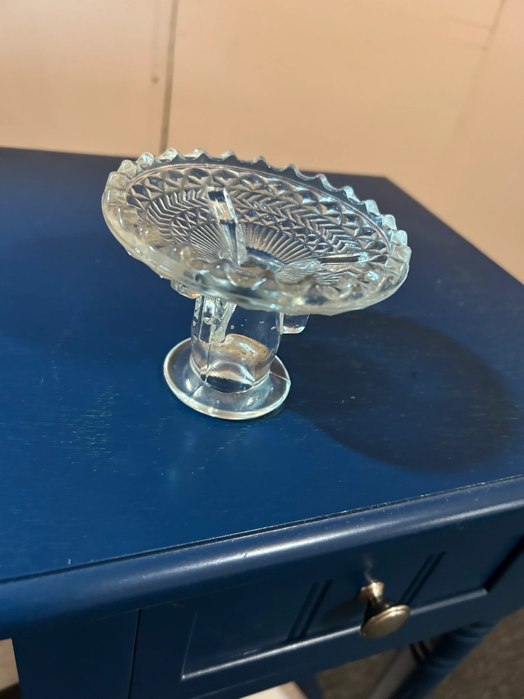 Vintage crystal pedestal candy/trinket dish