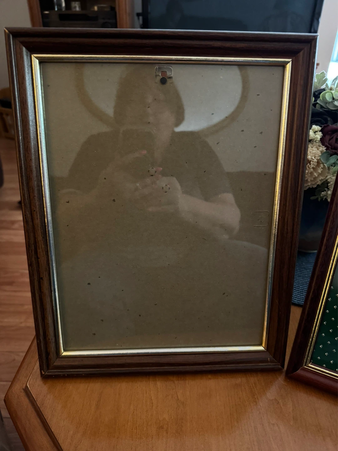 Solid Wood Frame with Easel Back - photo 2
