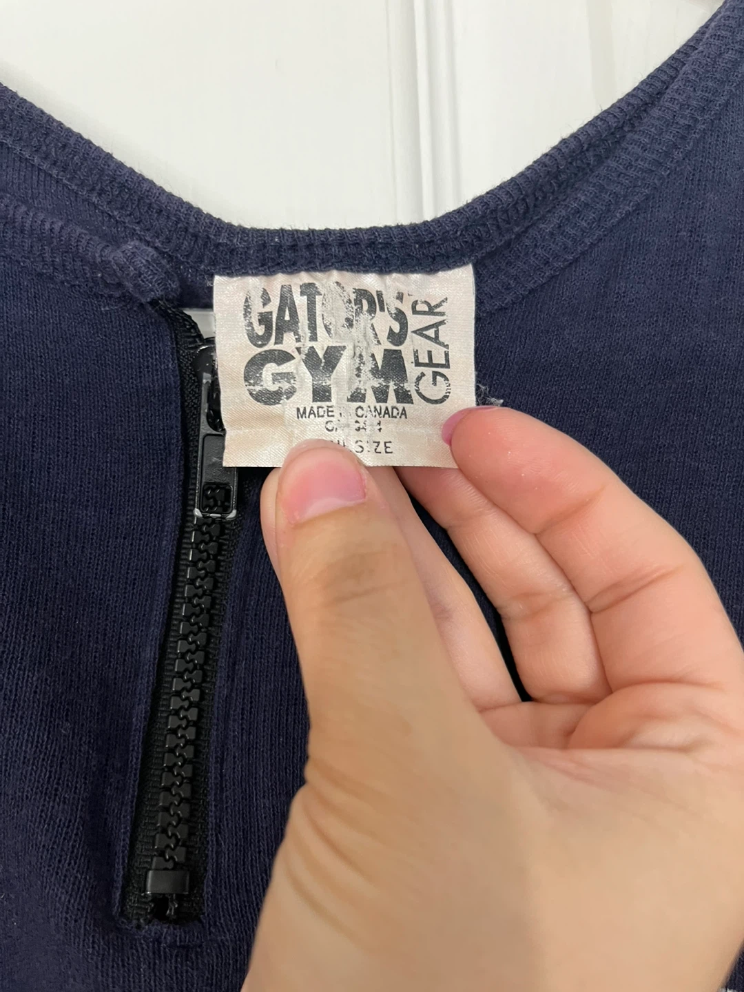 Gator Gym crop top - photo 3