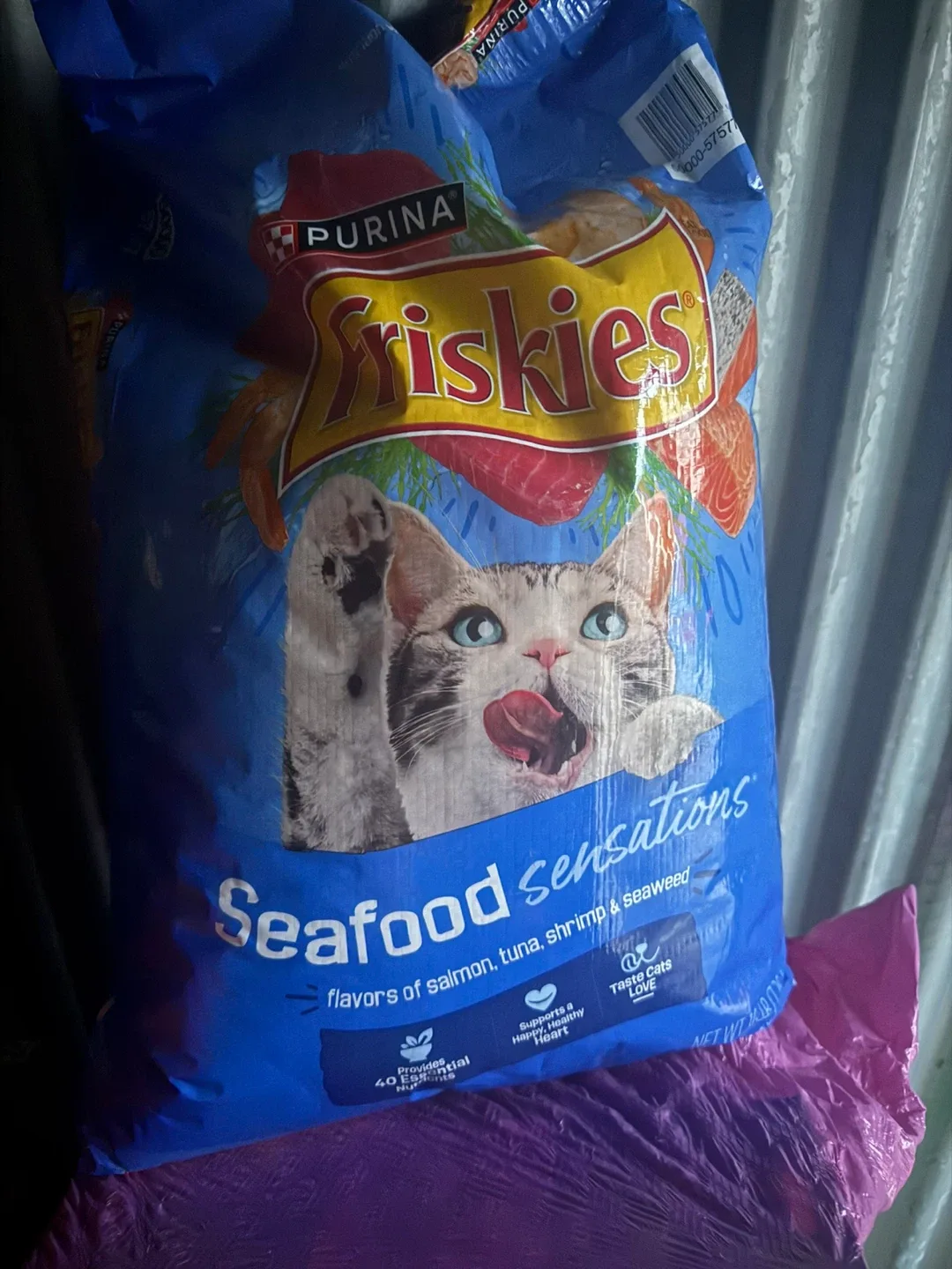 ⚽️ Purina Friskies Seafood Sensations Cat Food