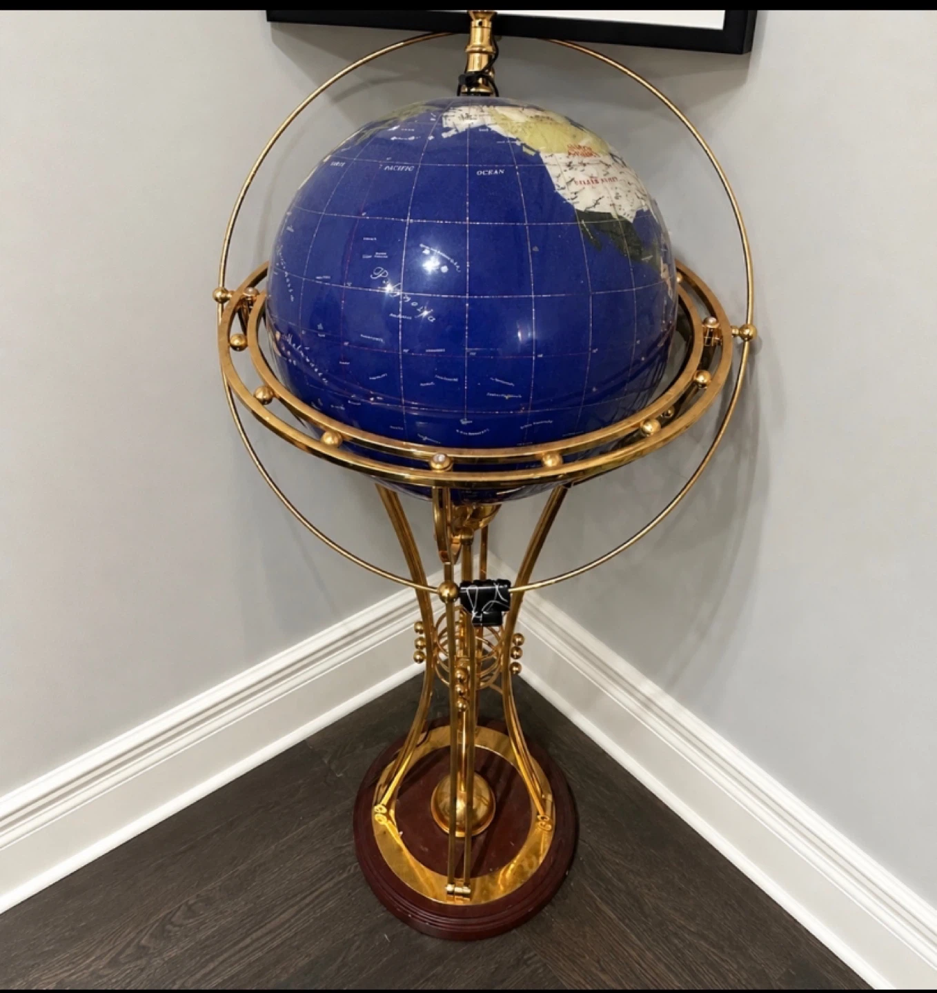 led globe