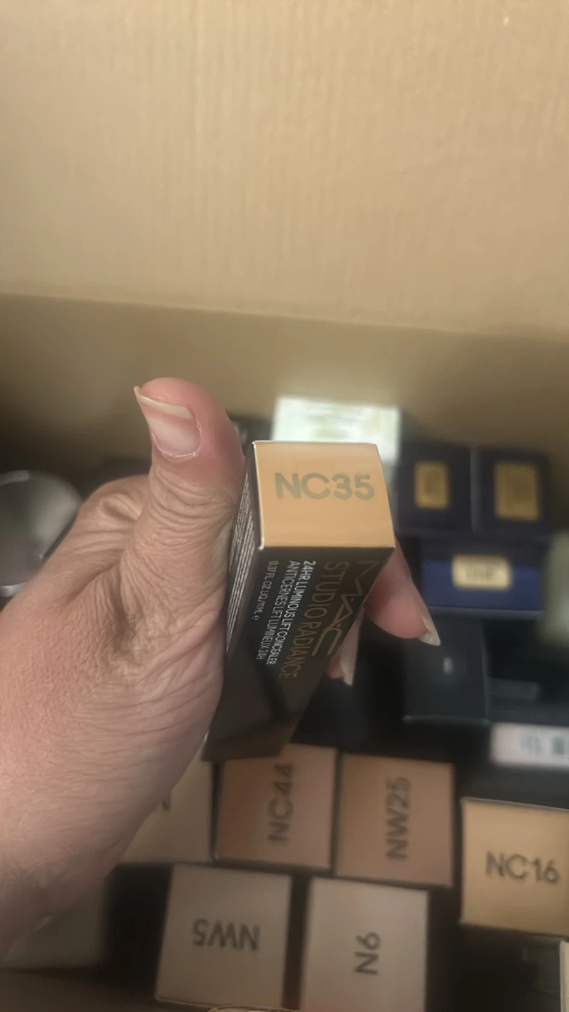 MAC Studio Radiance concealer NC35 (New) ⚽️ - photo 2