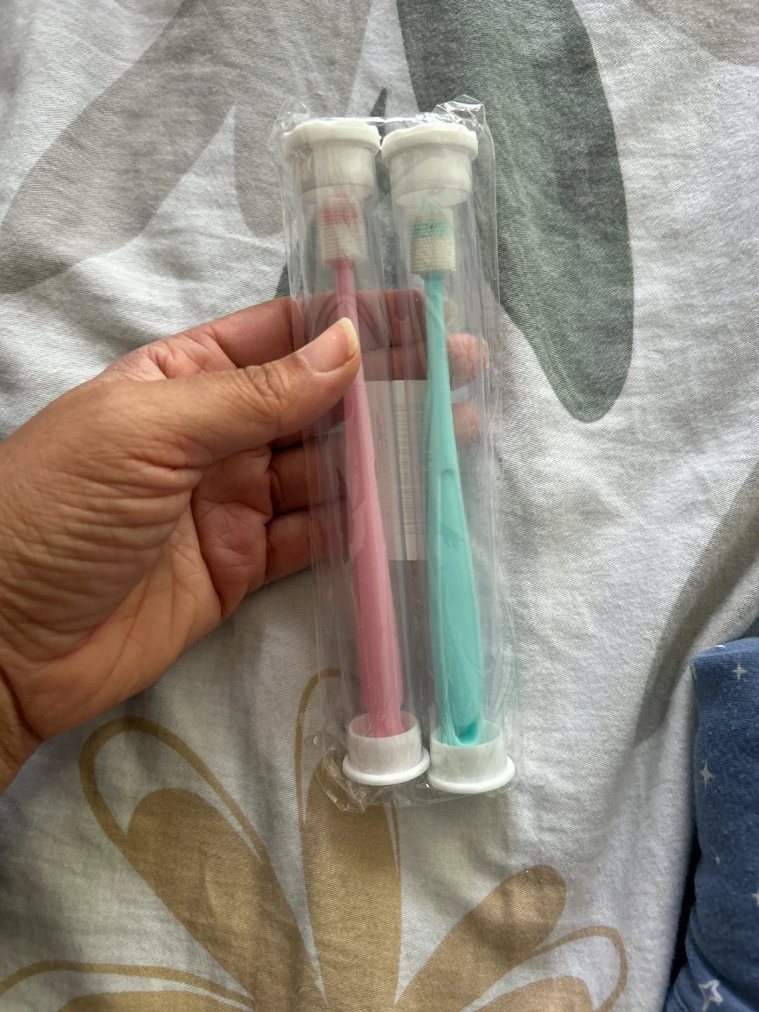 2-Pack Pet Toothbrushes (Pink & Teal) ⚽️