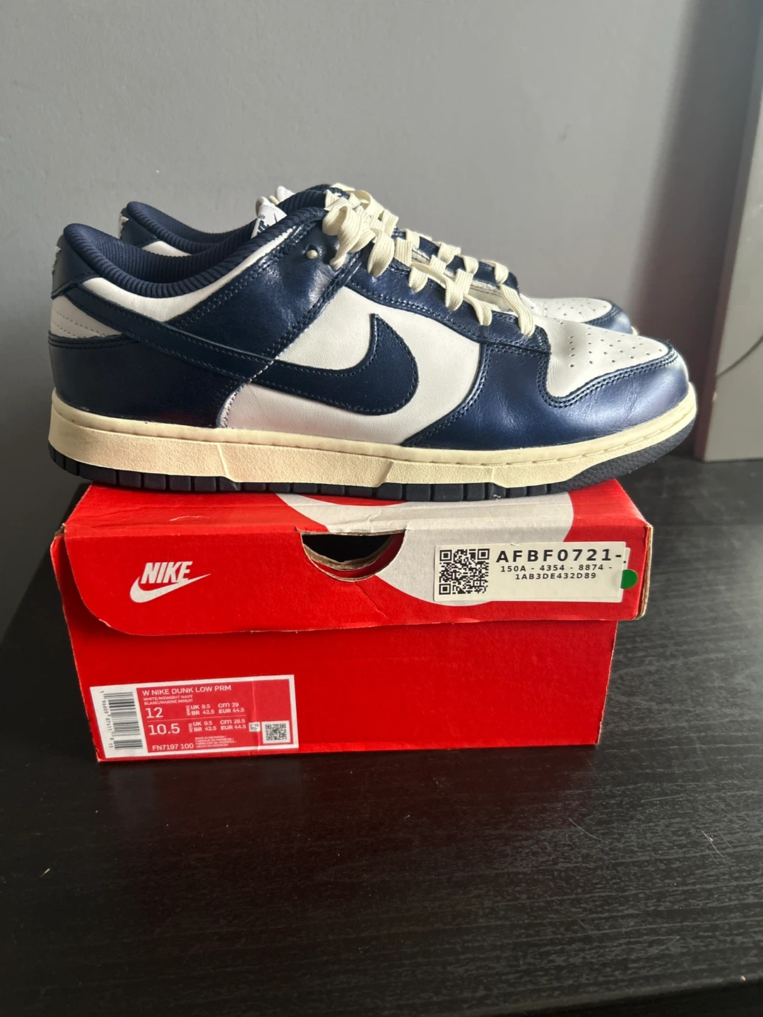 Nike Dunk Low Premium Navy White Sneakers