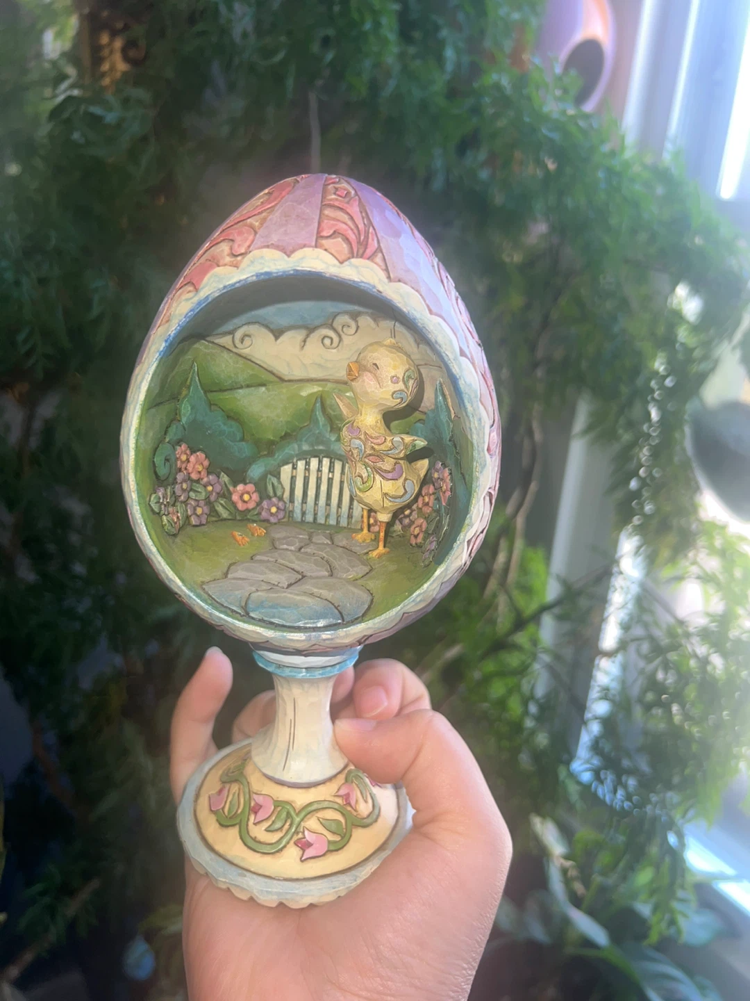 Decorative Easter Egg with Scene ⚽