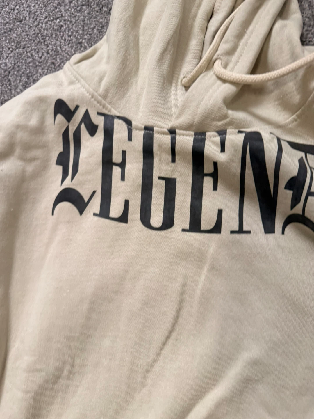SEVEN SOULS "The World Is Yours" Hoodie - photo 4
