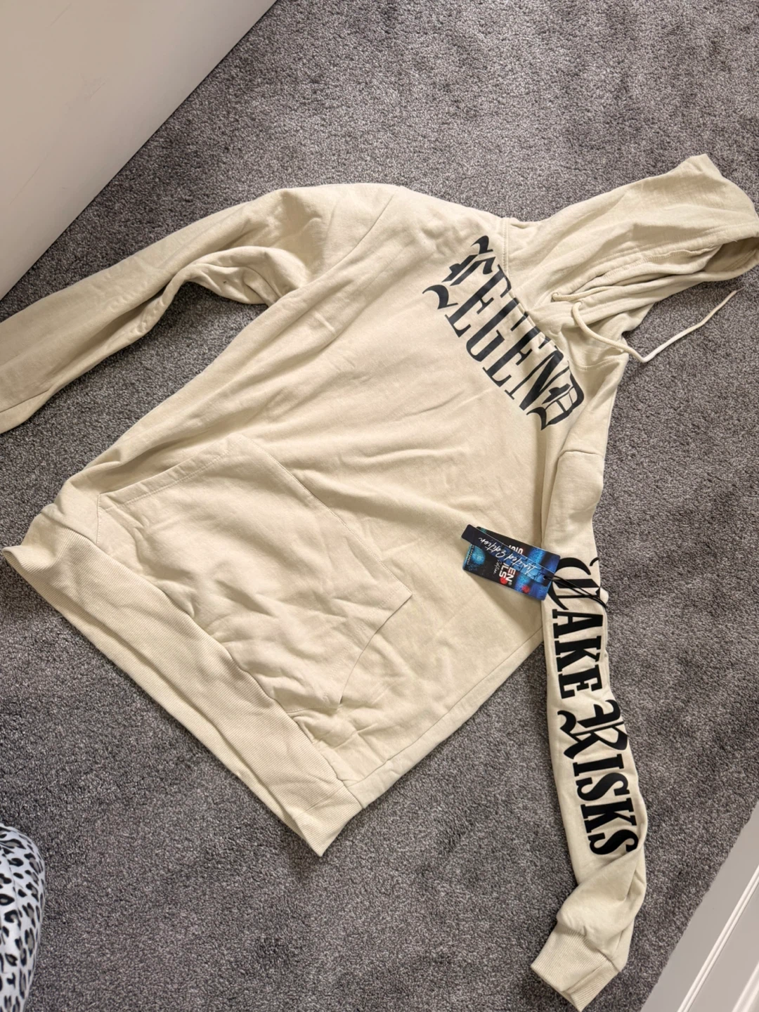 SEVEN SOULS "The World Is Yours" Hoodie