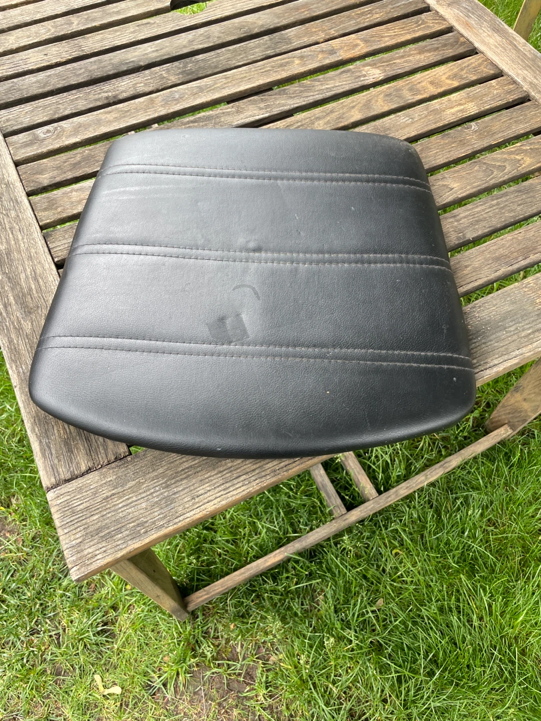 ⚽️Black Vinyl Chair Seat Pad