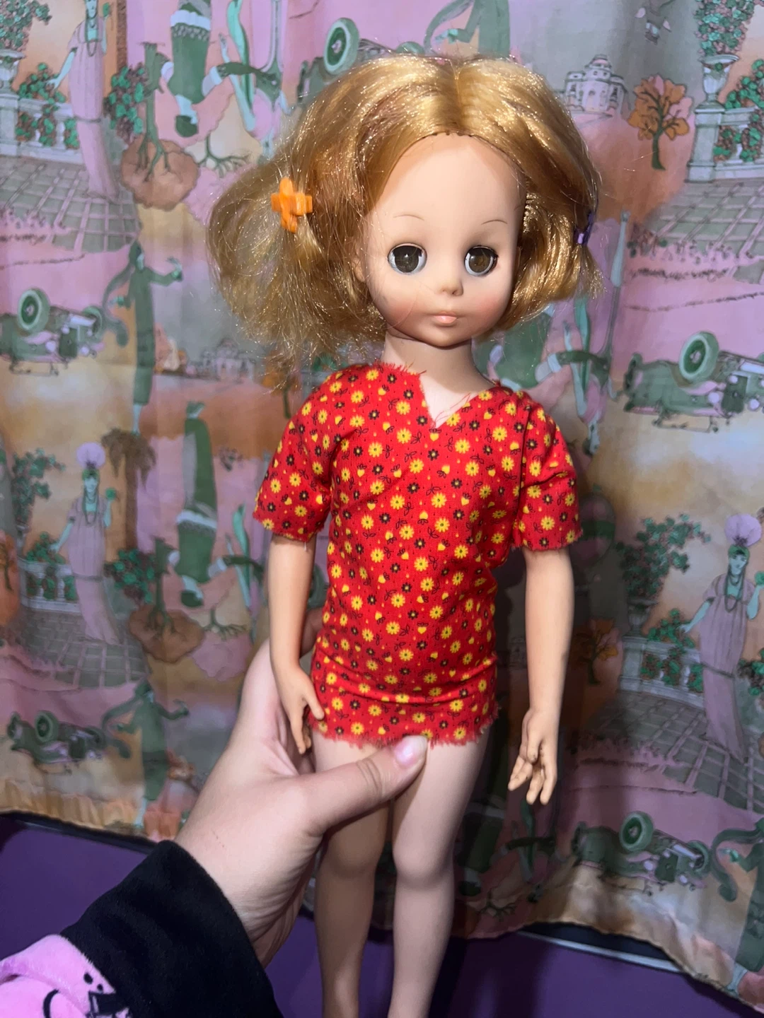 Vintage Doll Red Floral Outfit with doll ⚽