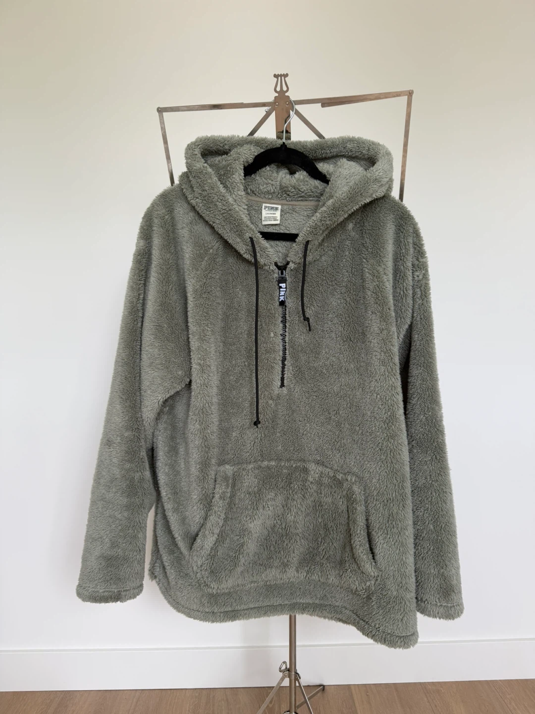 PINK Victoria’s Secret Fuzzy Hoodie