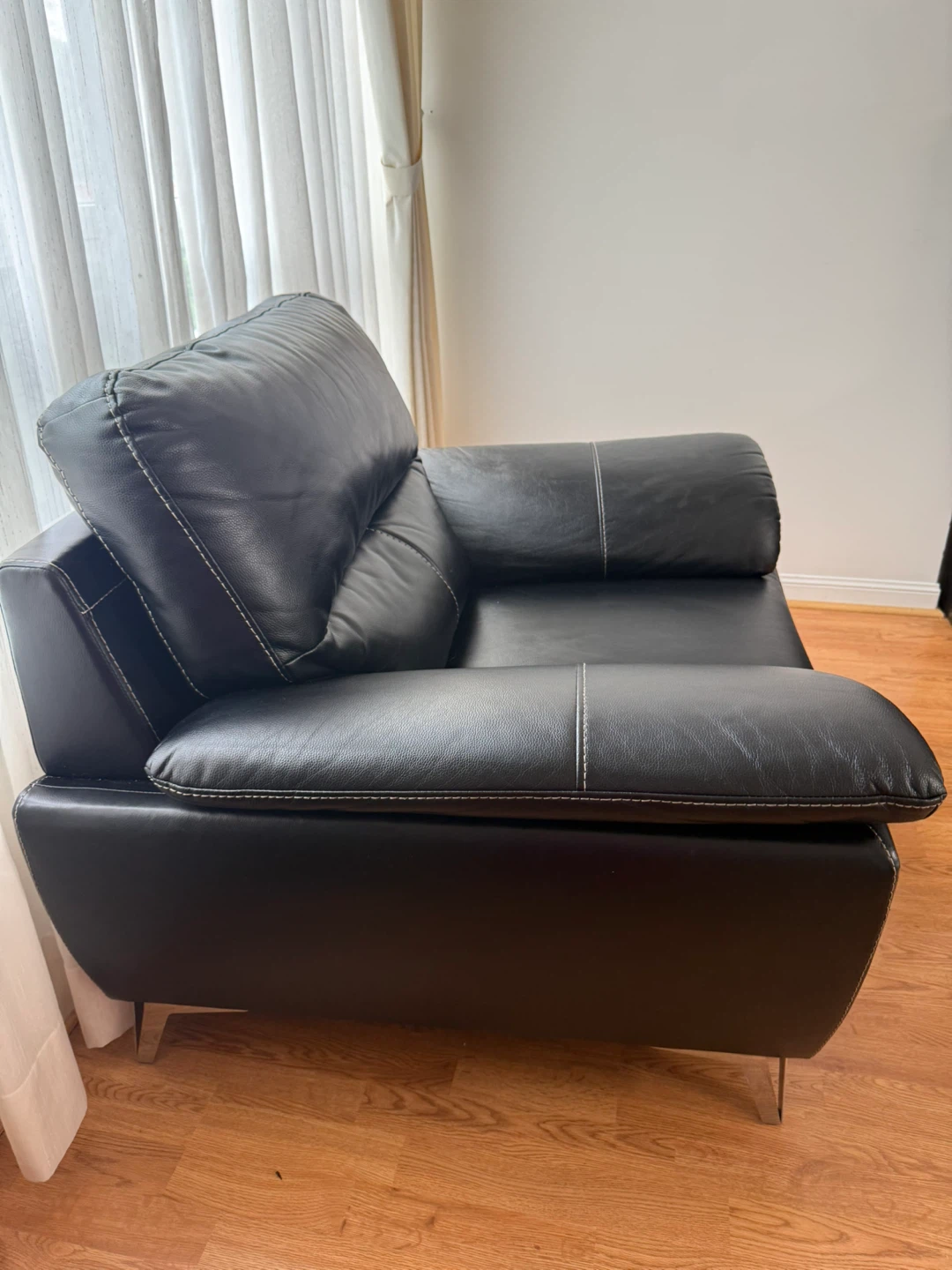 Black Leather Armchair