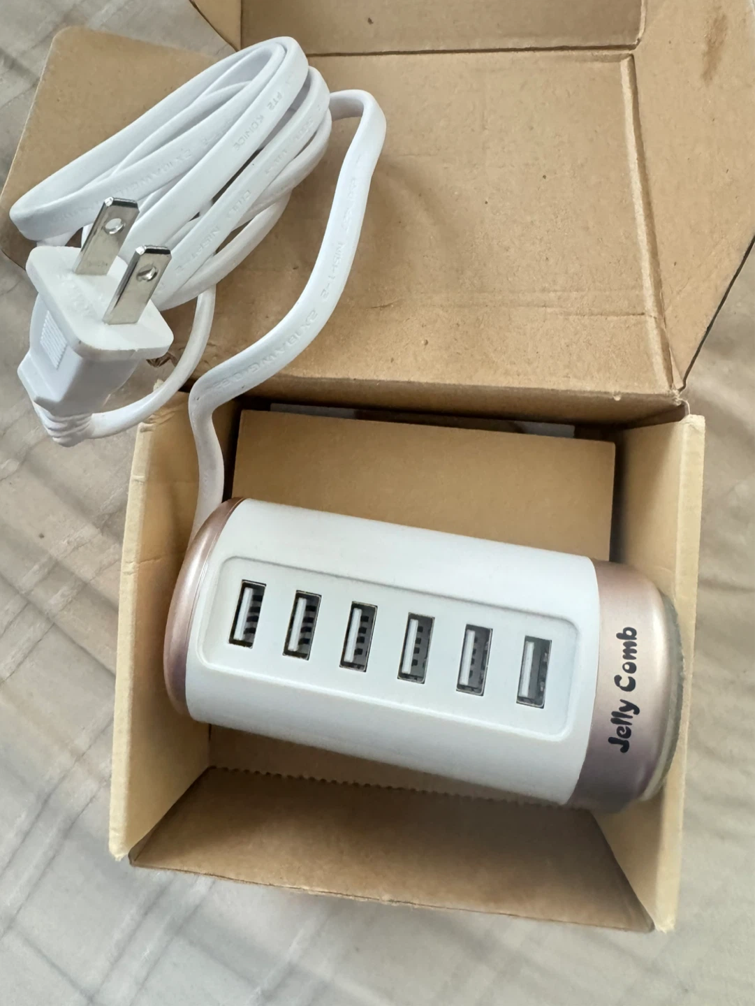 Jelly Comb 6-Port USB Desktop Charger - photo 3