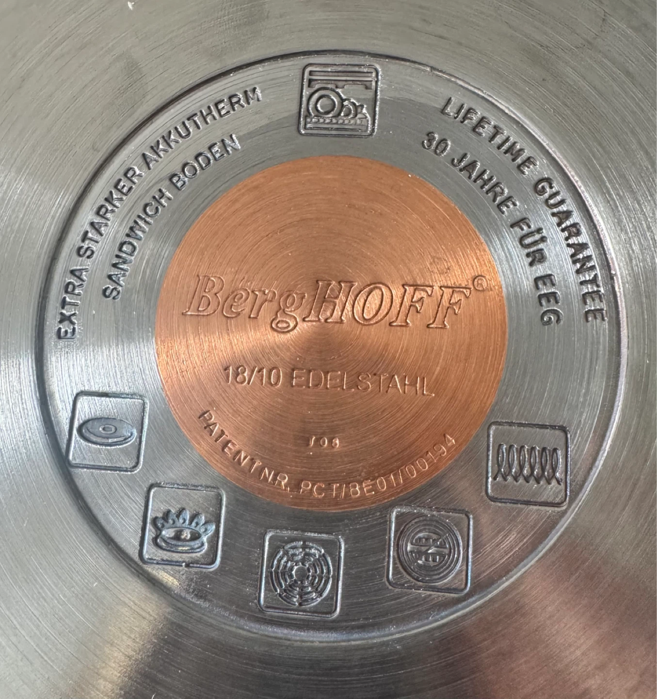 BergHOFF 18/10 Stainless Steel Pot with Lid - photo 3