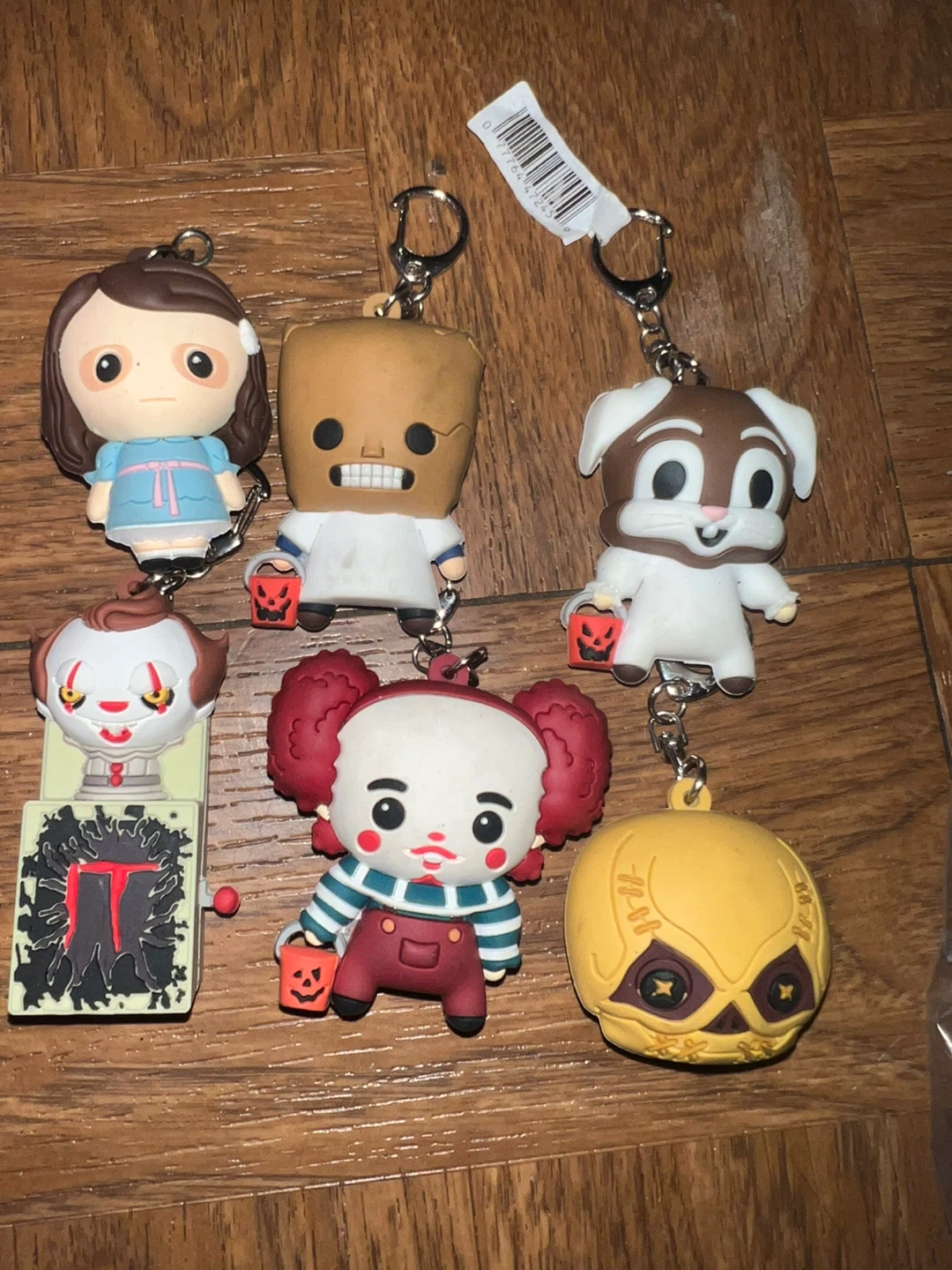 Horror Themed Character Keychains (Lot of 6) ⚽