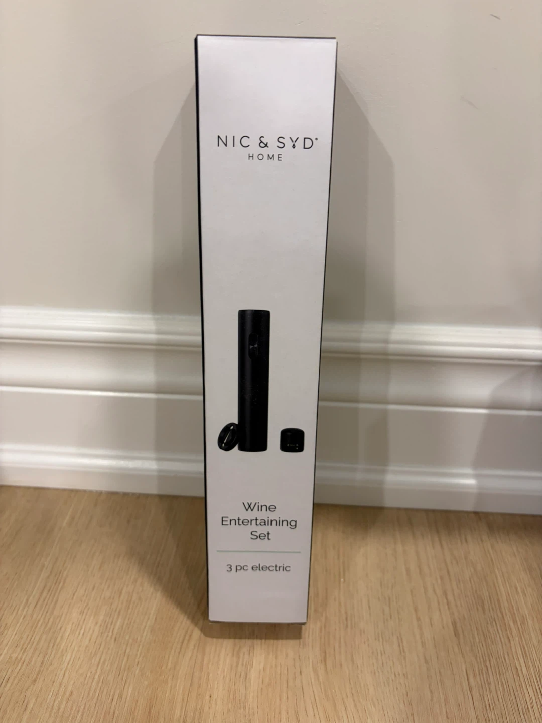 Nic & Syd Home Wine Entertaining Set