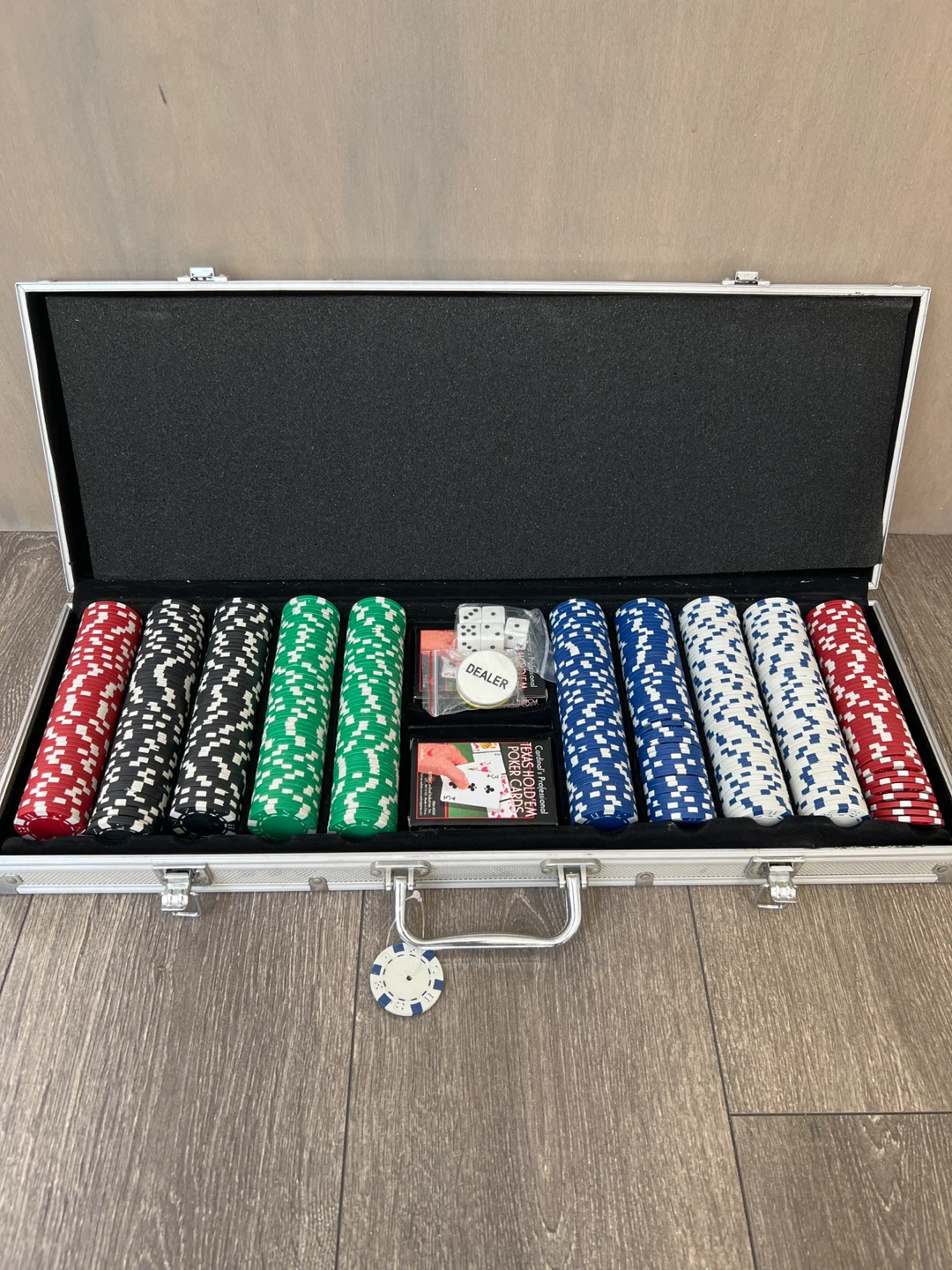 Poker chips