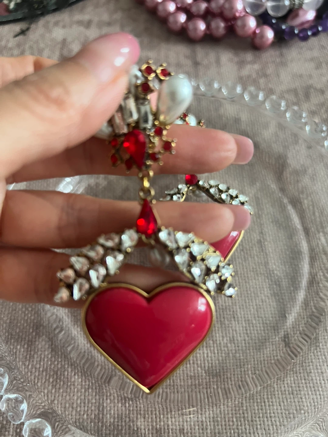 Gold Tone Red Gem & Heart Dangle Earrings - photo 4
