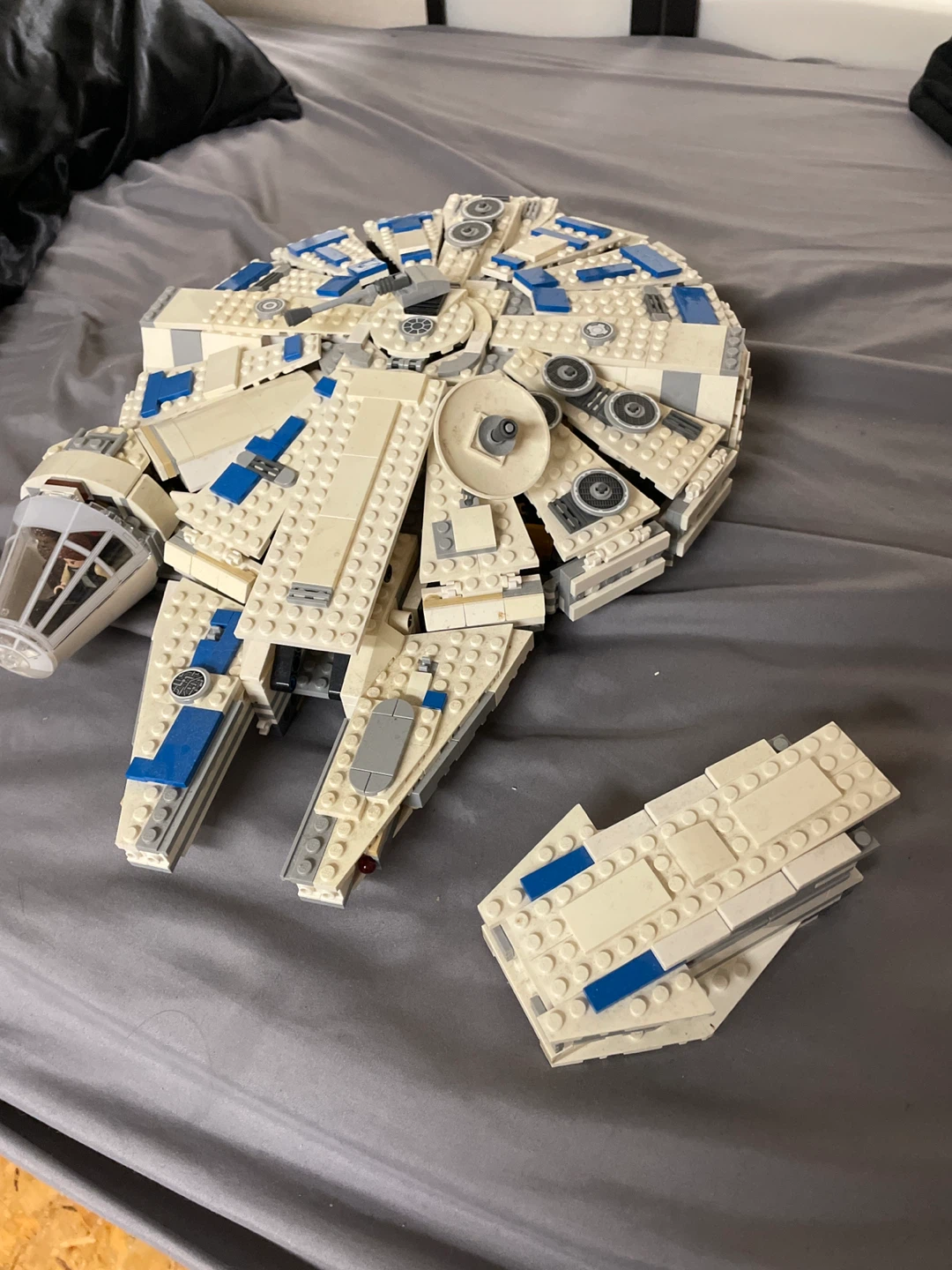 Lego melenium falcon - photo 4