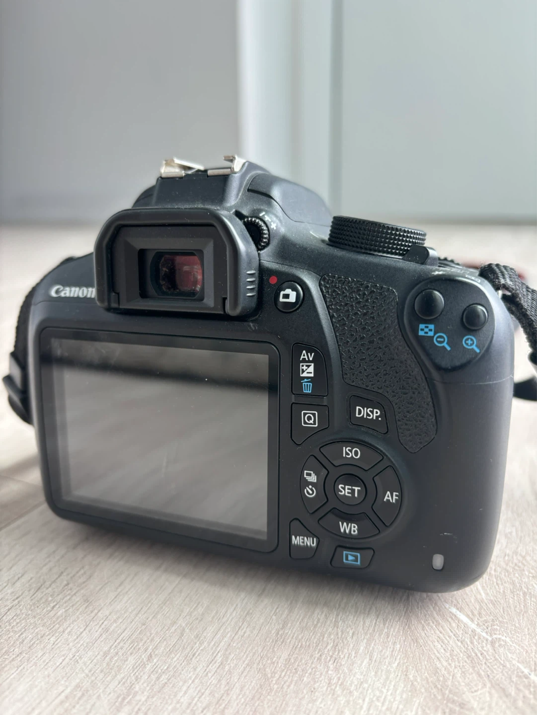 Canon EOS Rebel T5 DSLR Camera with Lens - photo 3