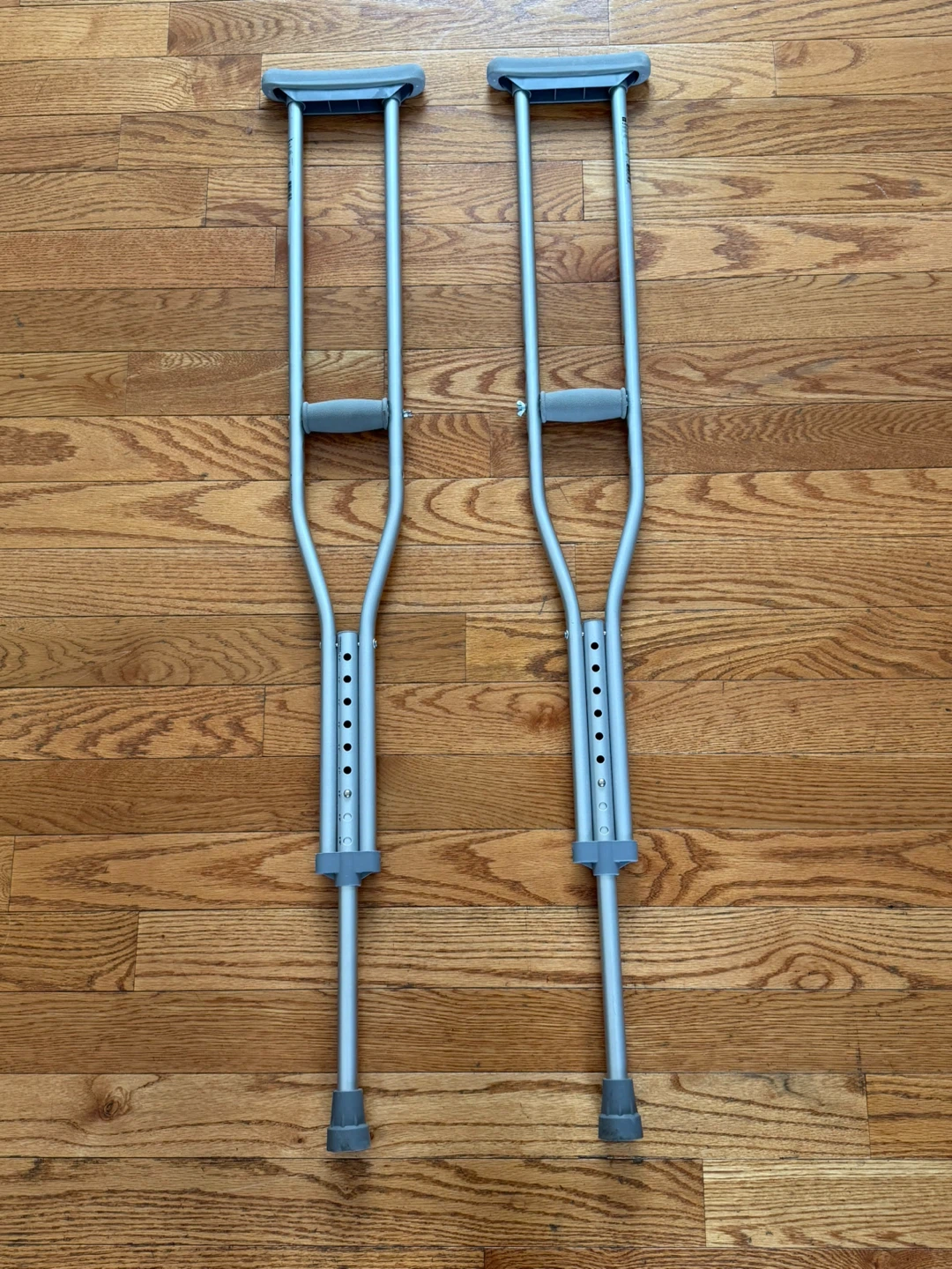 Medline Guardian Crutches