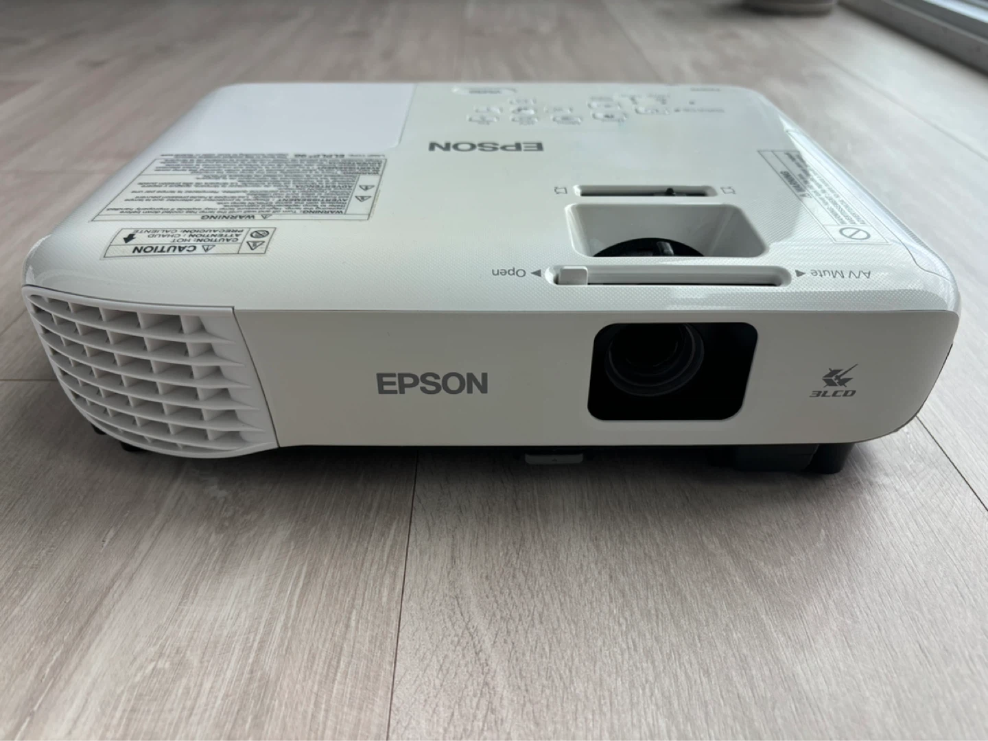 Epson VS250 Projector
