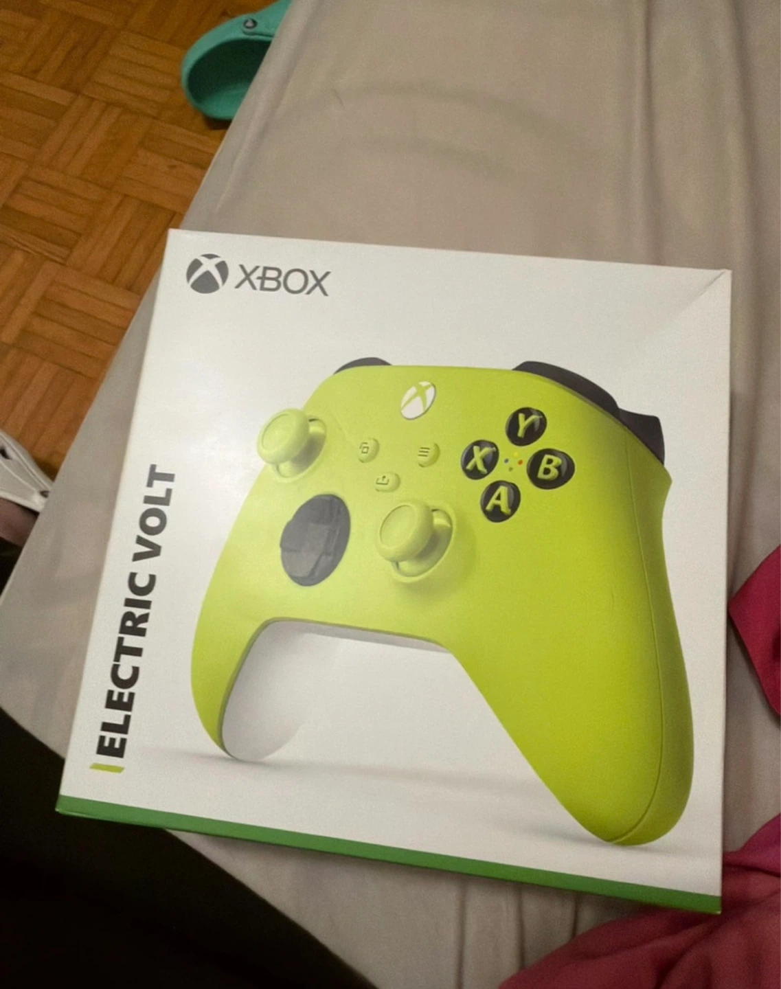 Xbox Wireless Controller - Electric Volt⚽️