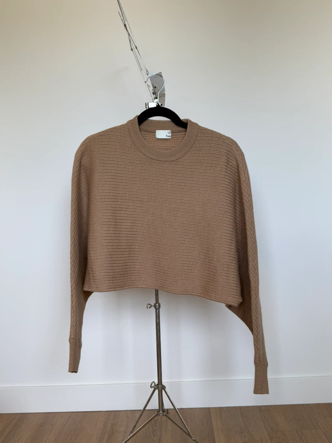 ARITZIA Wilfred Free 100% Merino Wool Cropped Sweater