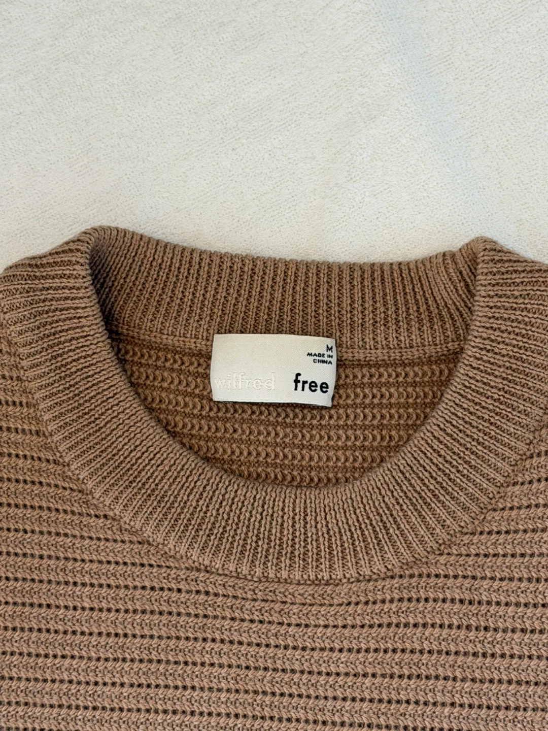 ARITZIA Wilfred Free 100% Merino Wool Cropped Sweater - photo 4