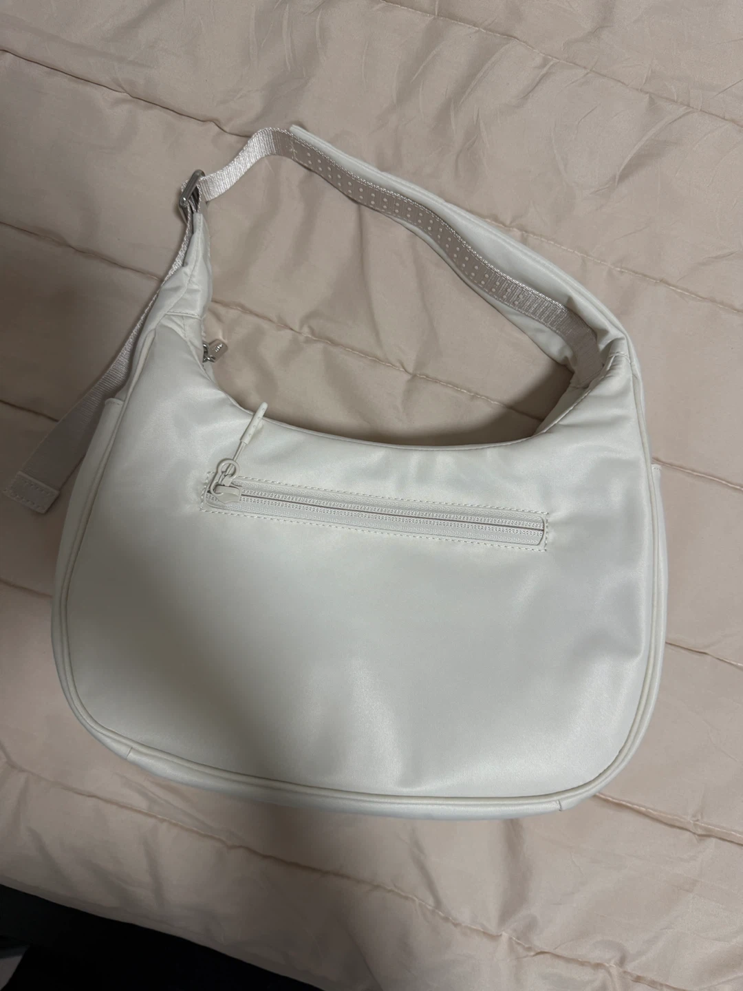 Lululemon City Essentials Shoulder Bag 4L White - photo 4