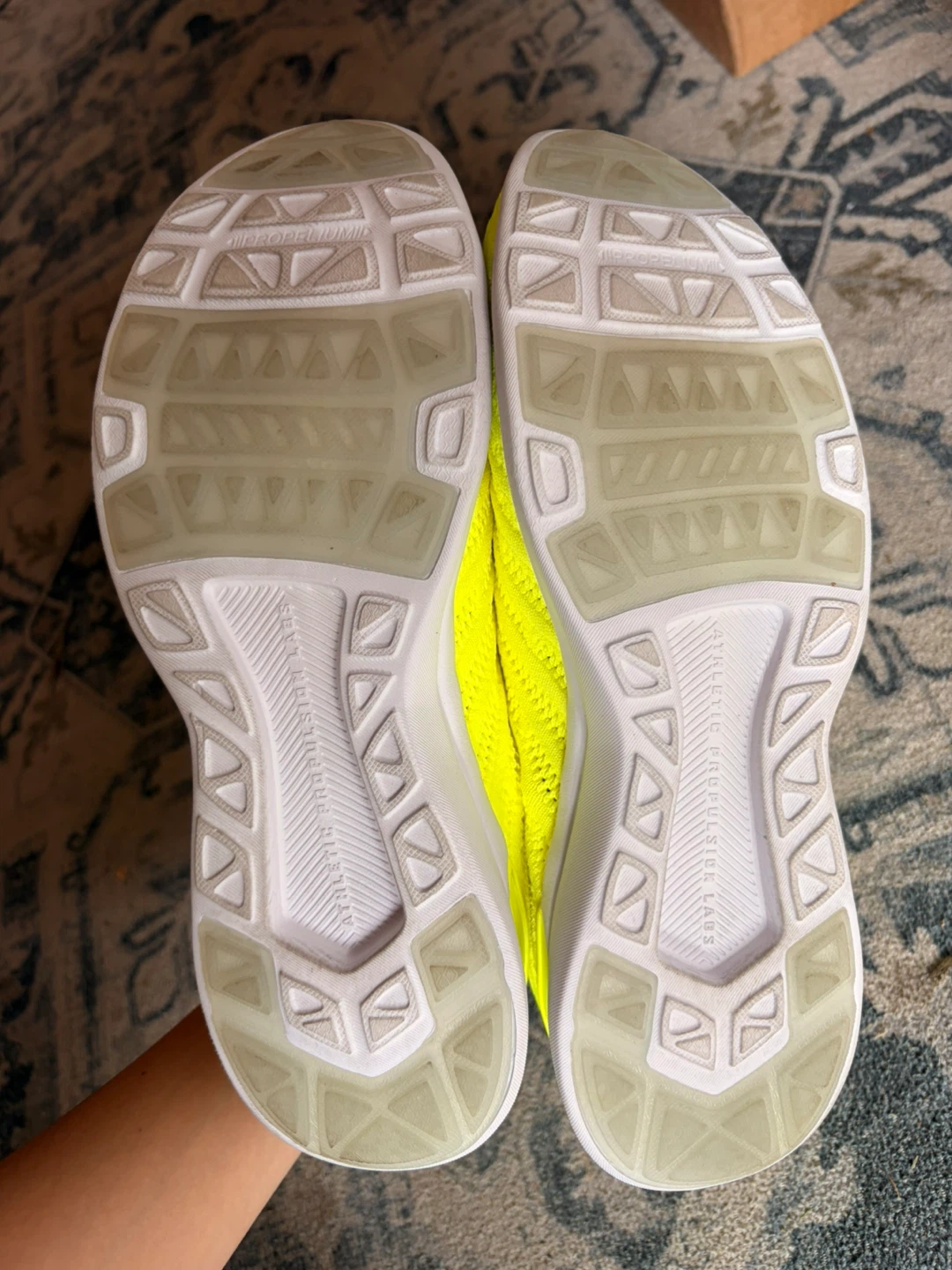 APL Techloom Wave W Running Shoes - Neon Yellow - photo 5