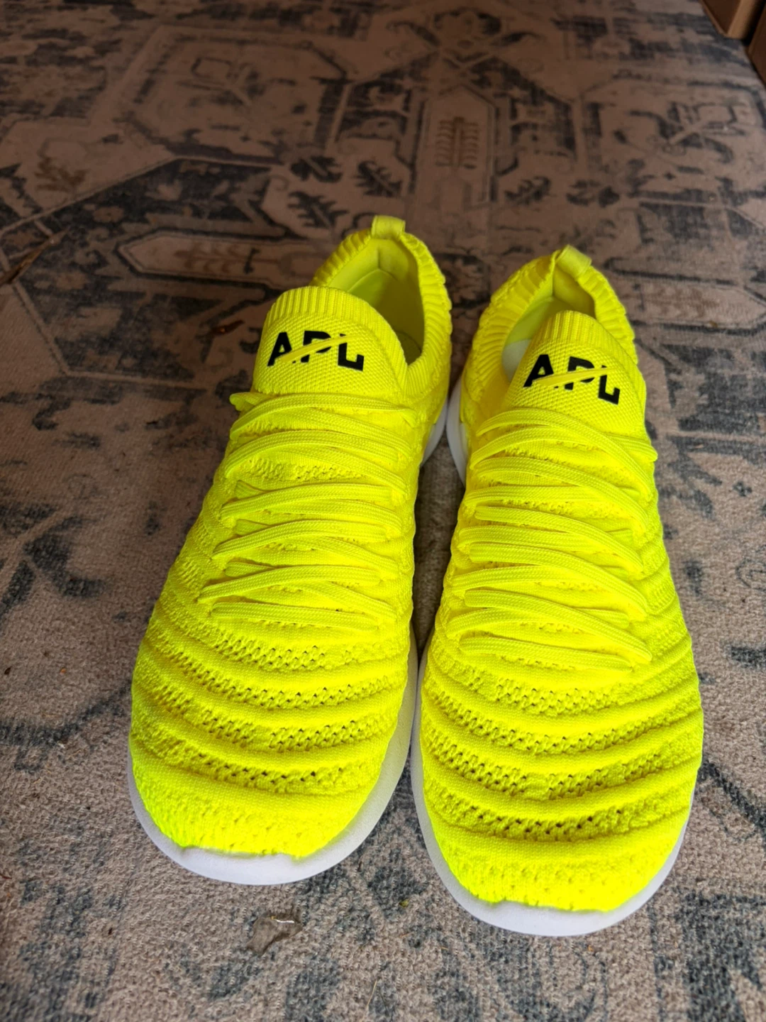APL Techloom Wave W Running Shoes - Neon Yellow