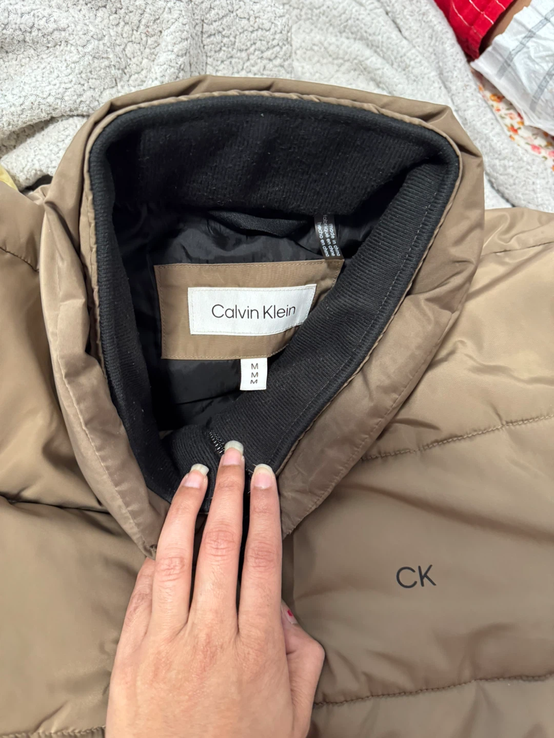 Calvin Klein Puffer Jacket - photo 3