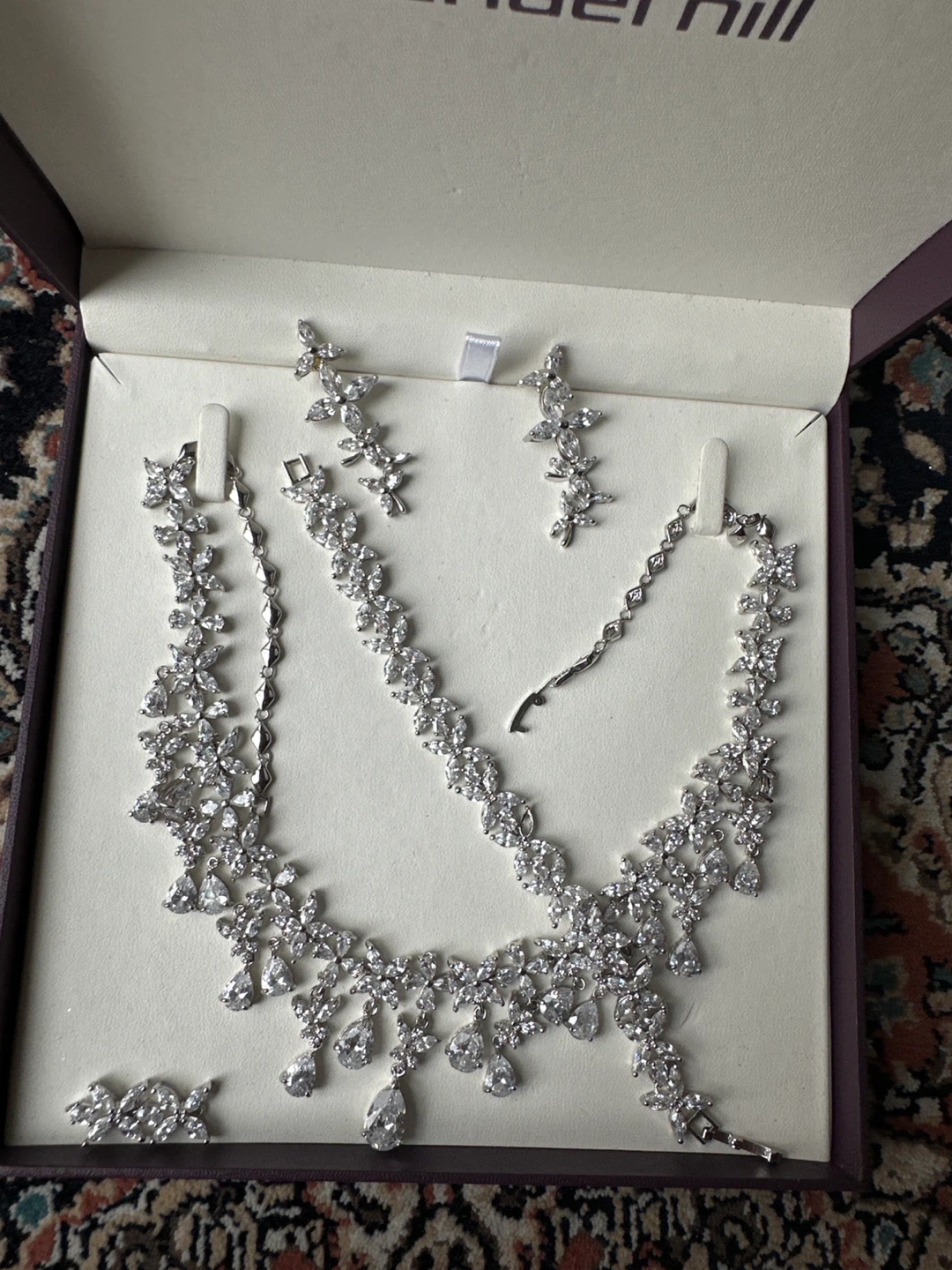Adornments Jewellery Set