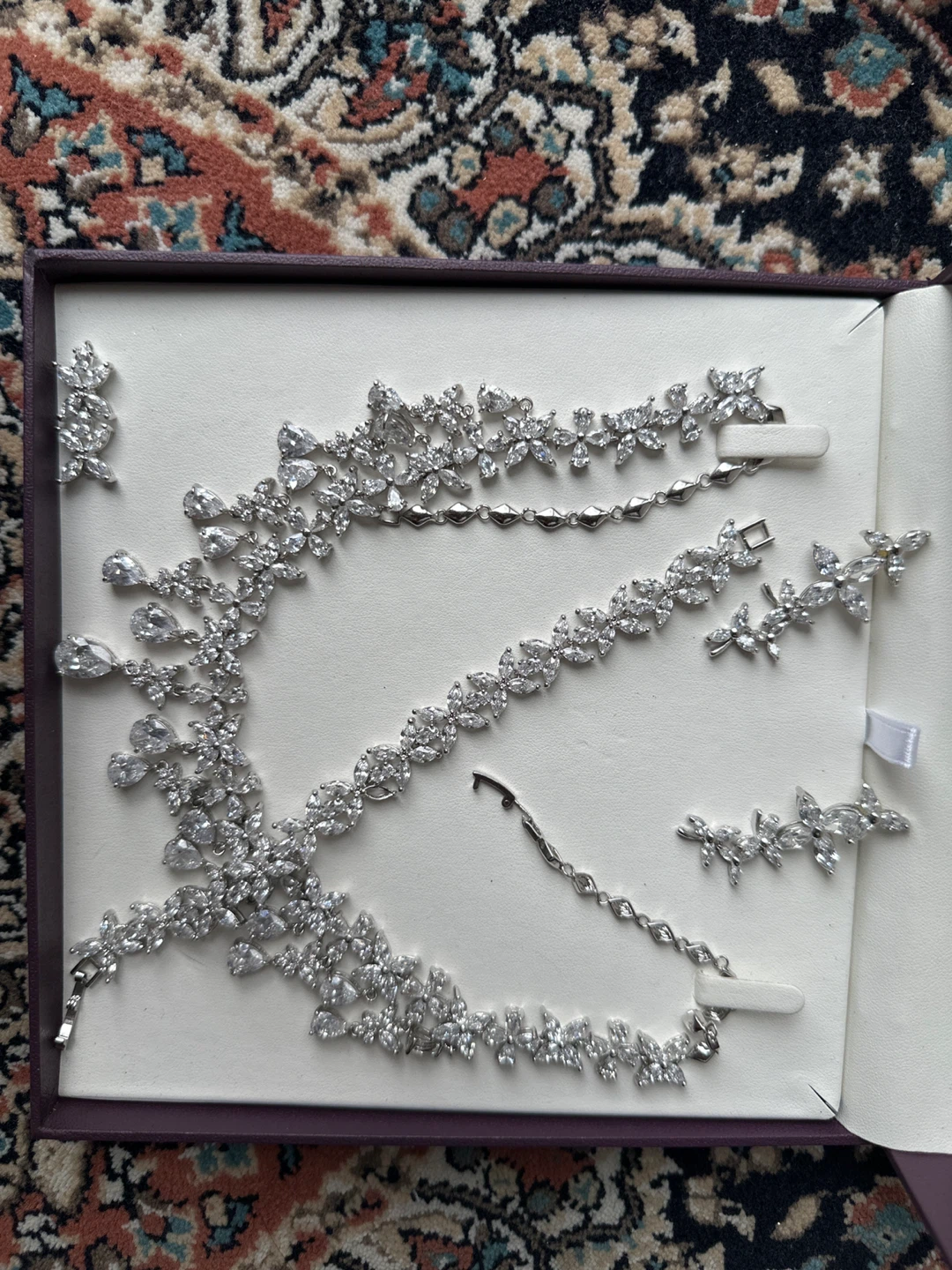 Adornments Jewellery Set - photo 2