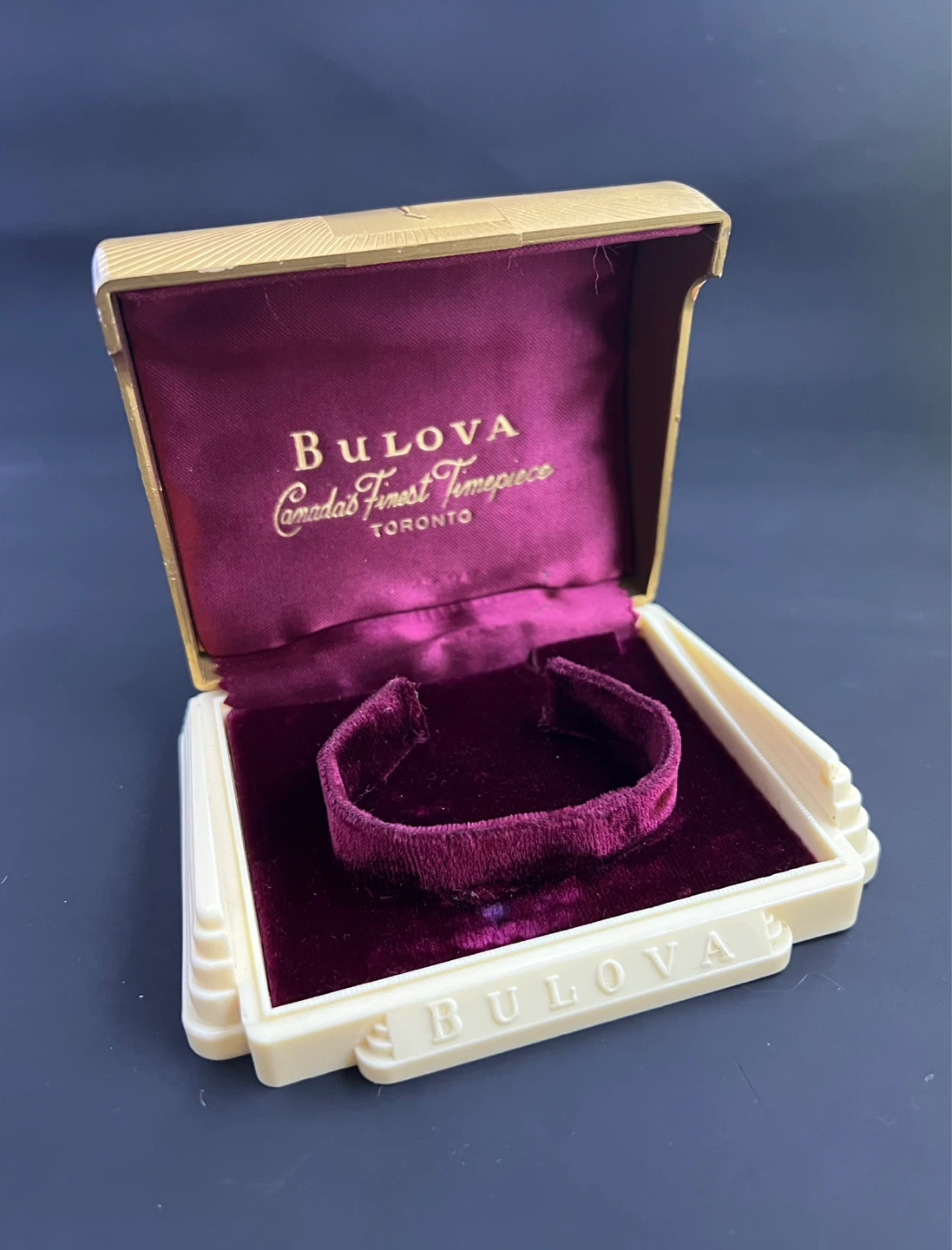 Vintage Bulova Watch Presentation Case ‘Goddess of Time’ - photo 4