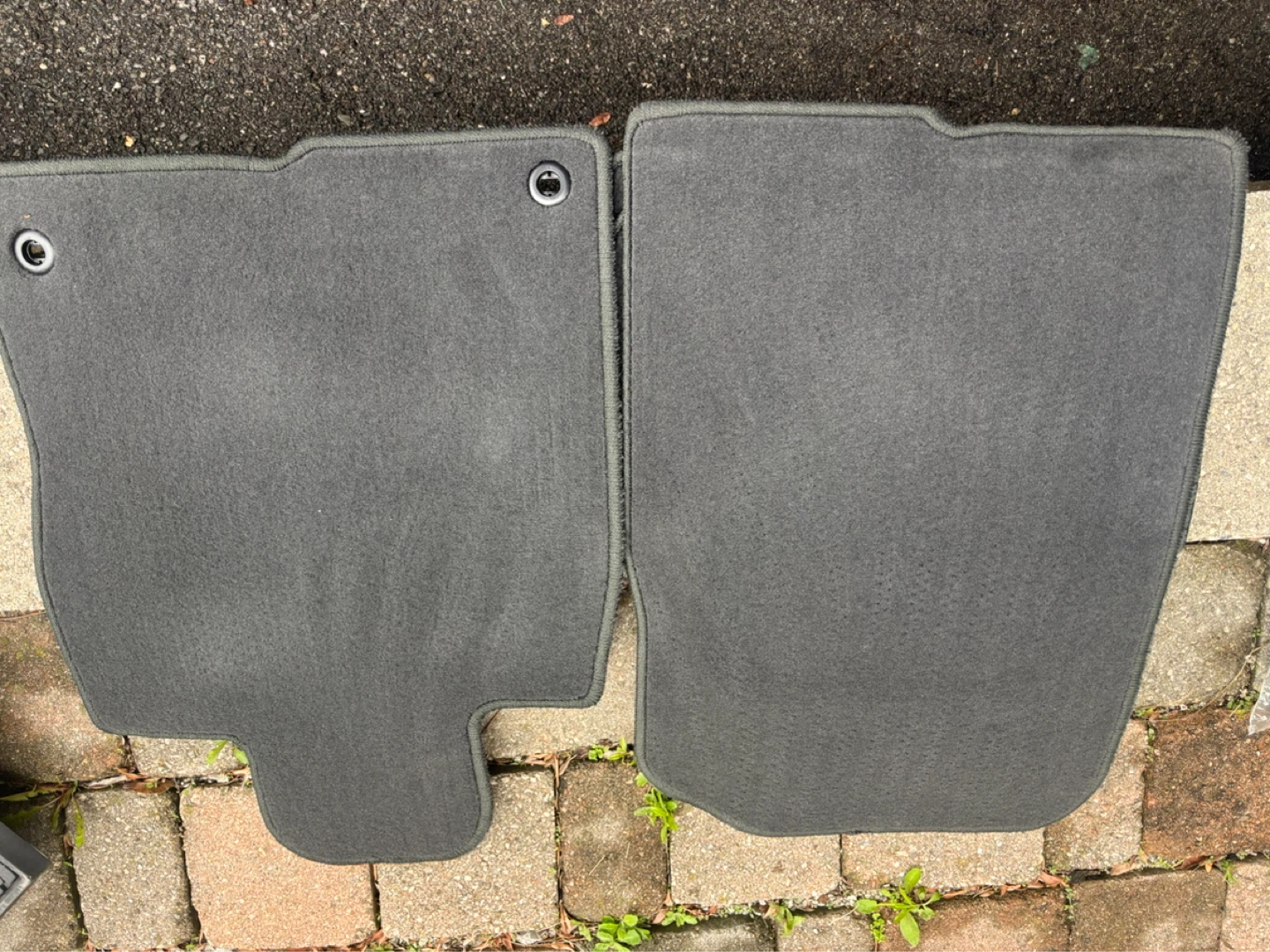 ⚽️ Grey Car Floor Mats
