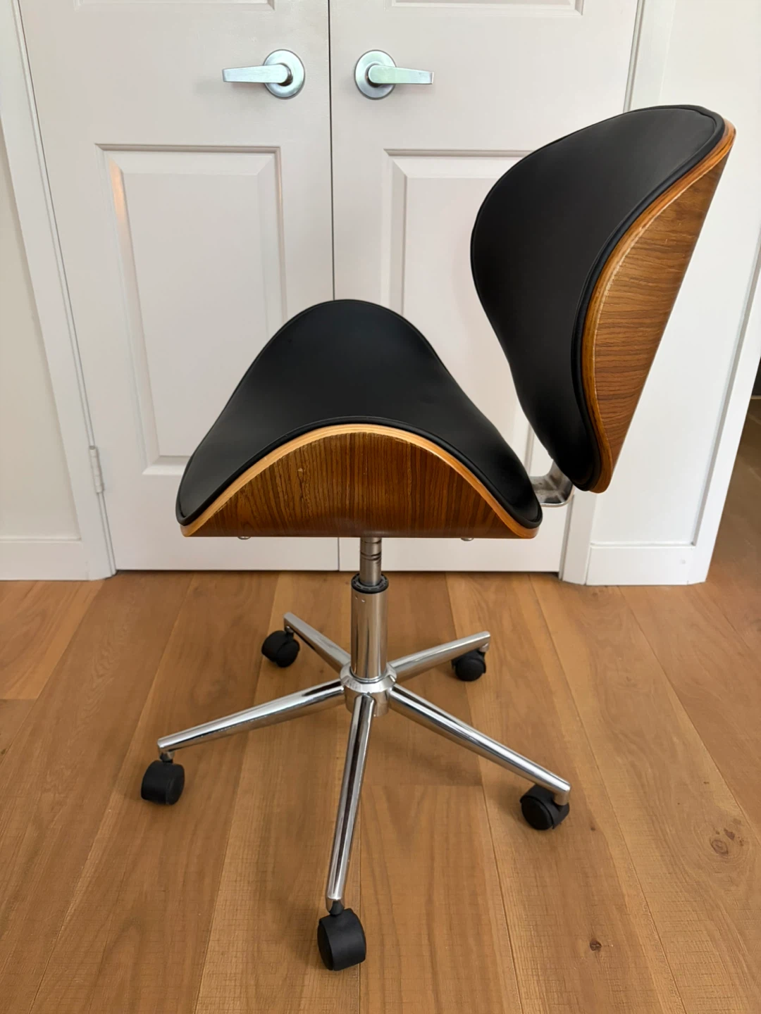 Office Chair with Black Seat and Wood Accent - photo 3