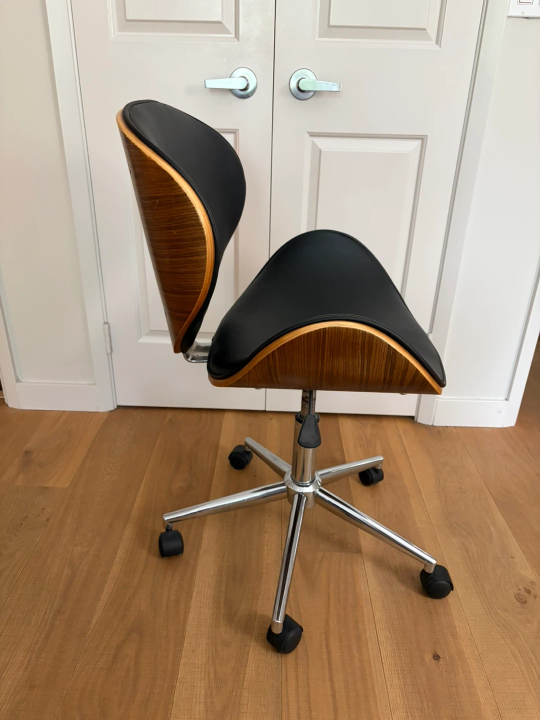 Office Chair with Black Seat and Wood Accent - photo 2