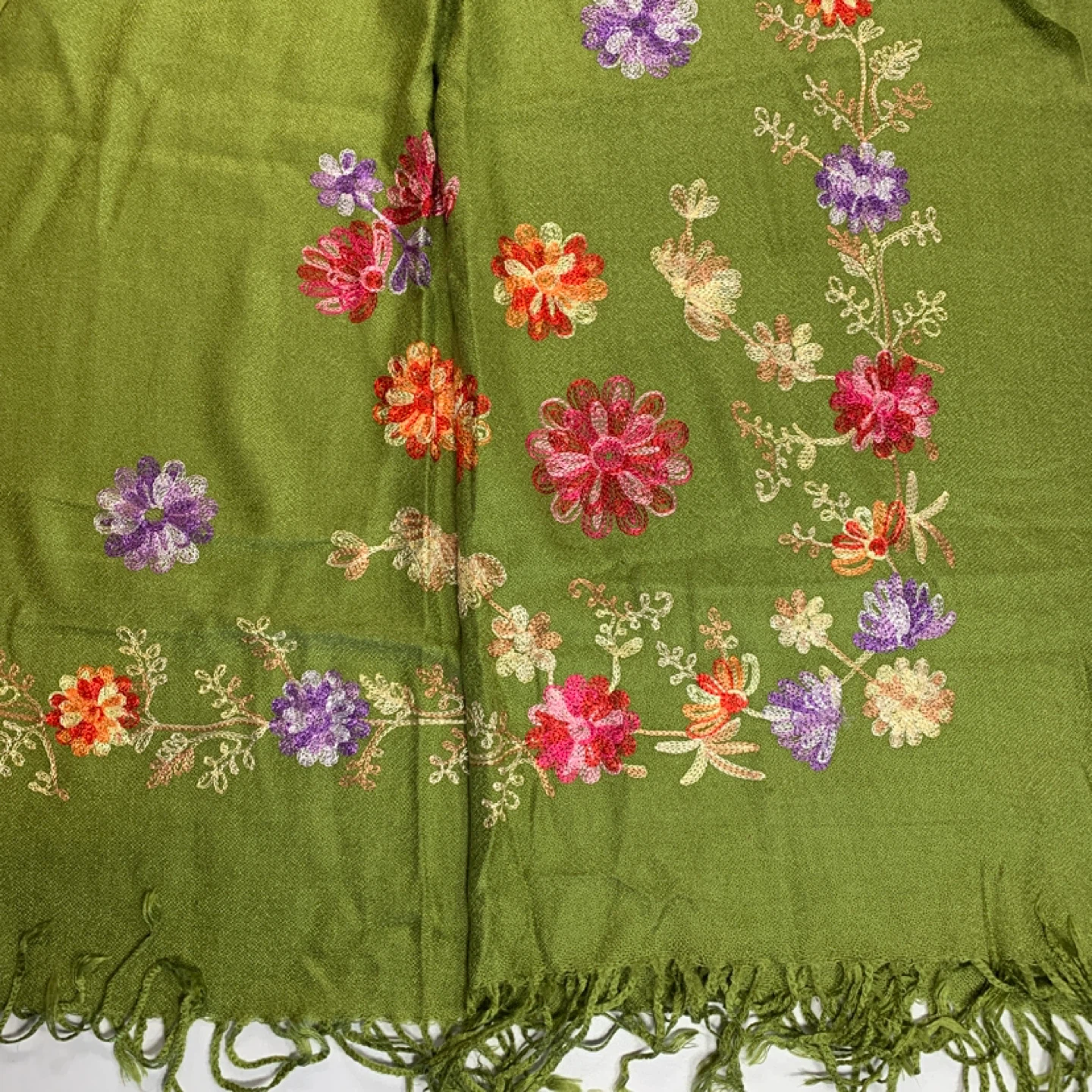 Cashmere Silk Pashmina Scarf with Floral Embroidery ⚽️