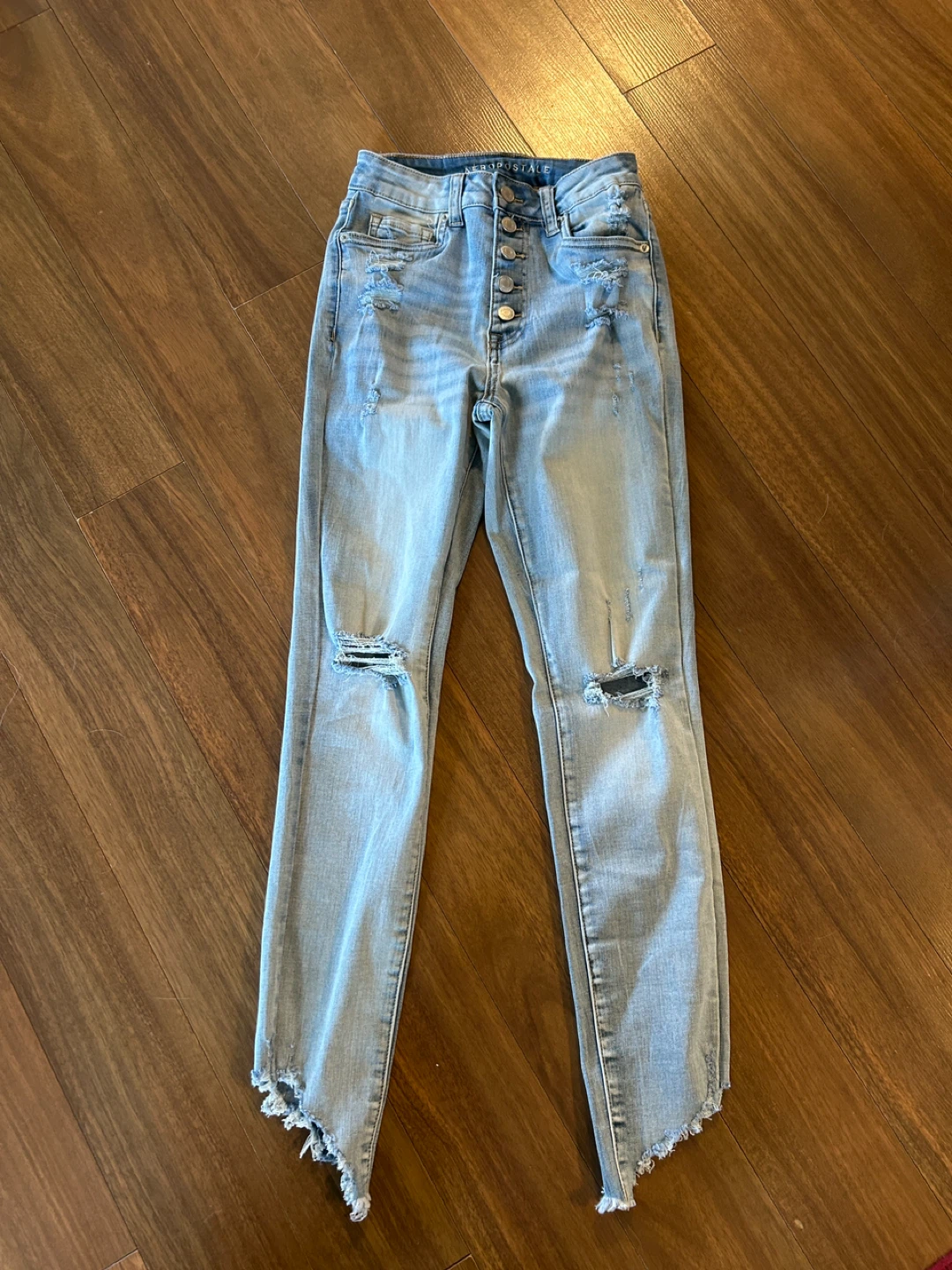 AEROPOSTALE Button-Fly Distressed Jeggings size 2