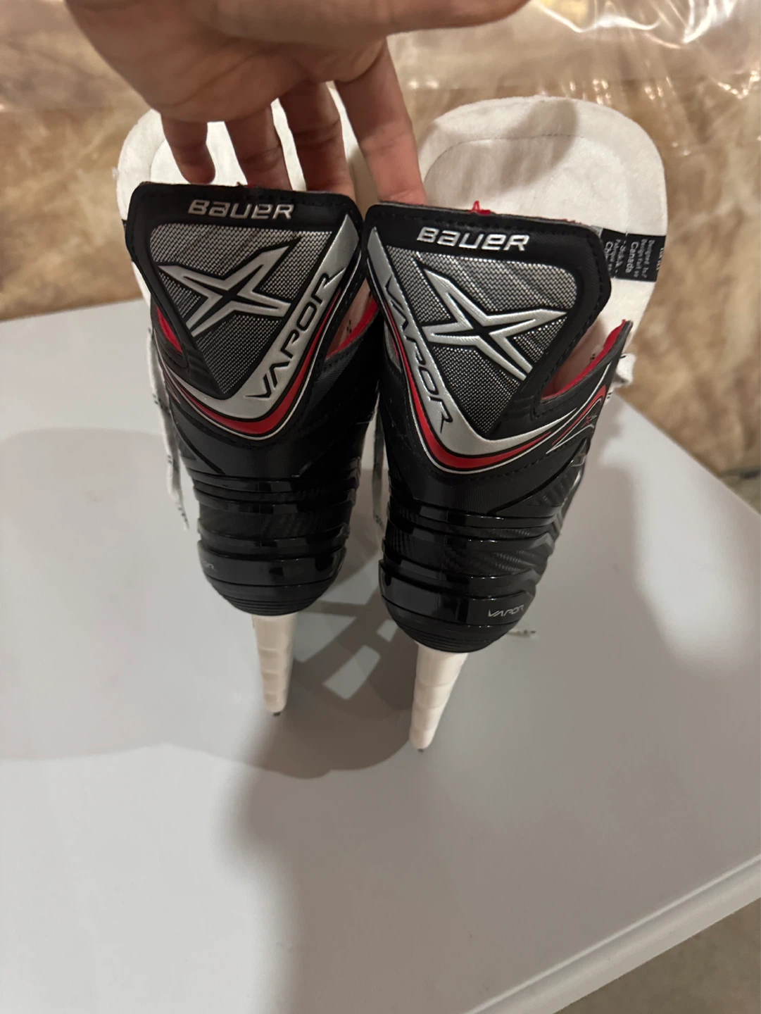 Bauer Vapor Hockey Skates - Size 5R