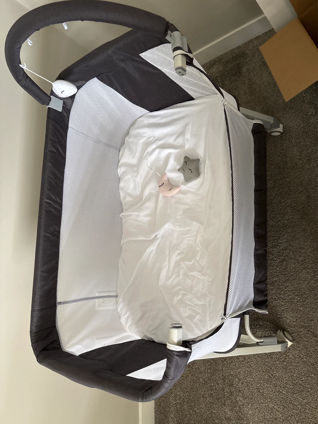 Portable Bassinet with Mobile - EVICTION SALE - photo 3