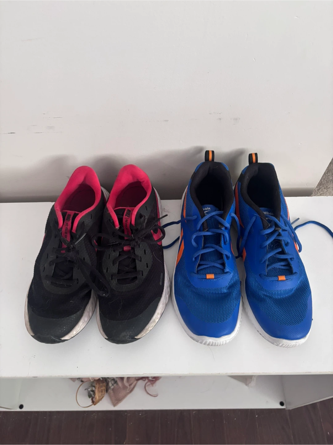 Running shoes