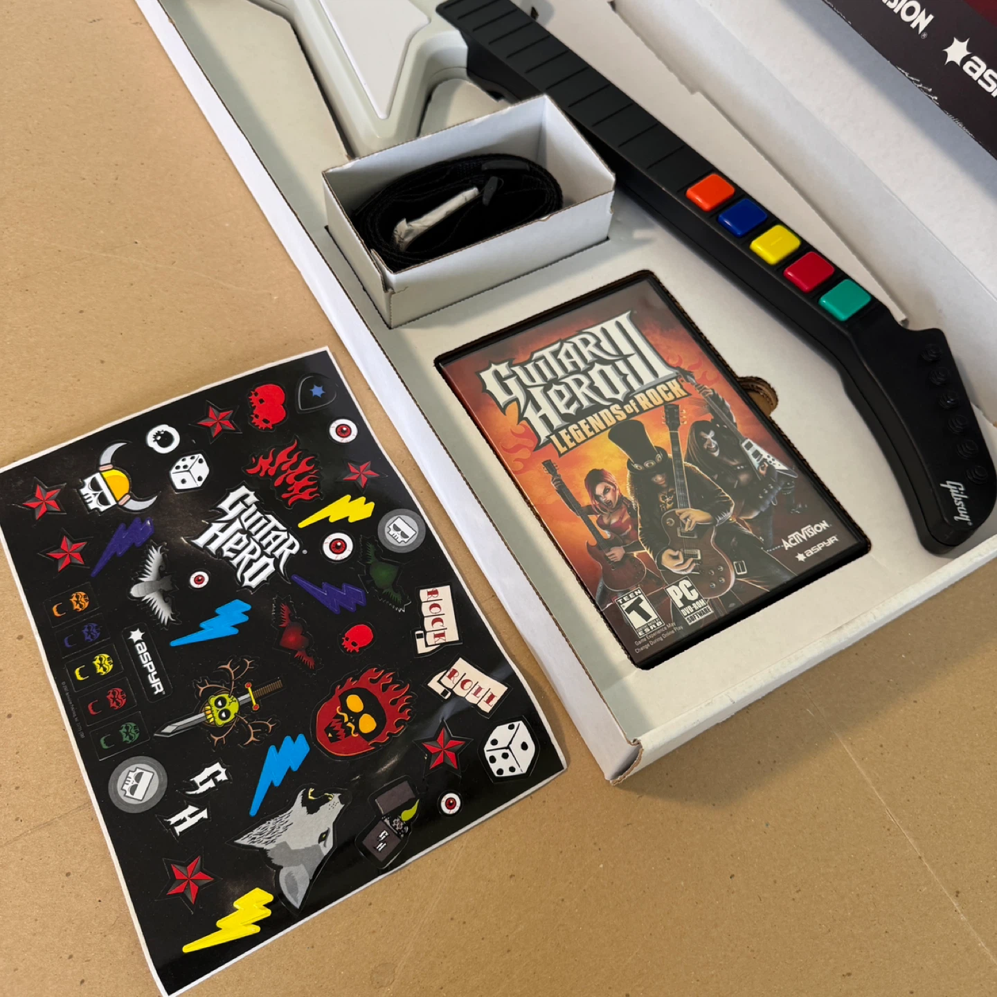 Guitar Hero III Legends of Rock PC Game and Controller - photo 4