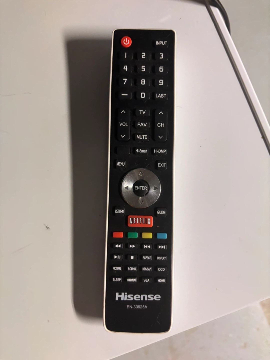 Hisense 40” Smart TV - photo 2