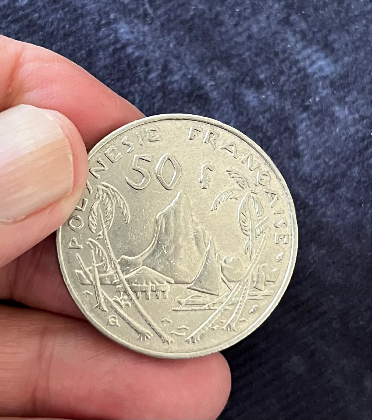 Vintage 1975 French Polynesian 50 Francs Coin - photo 2