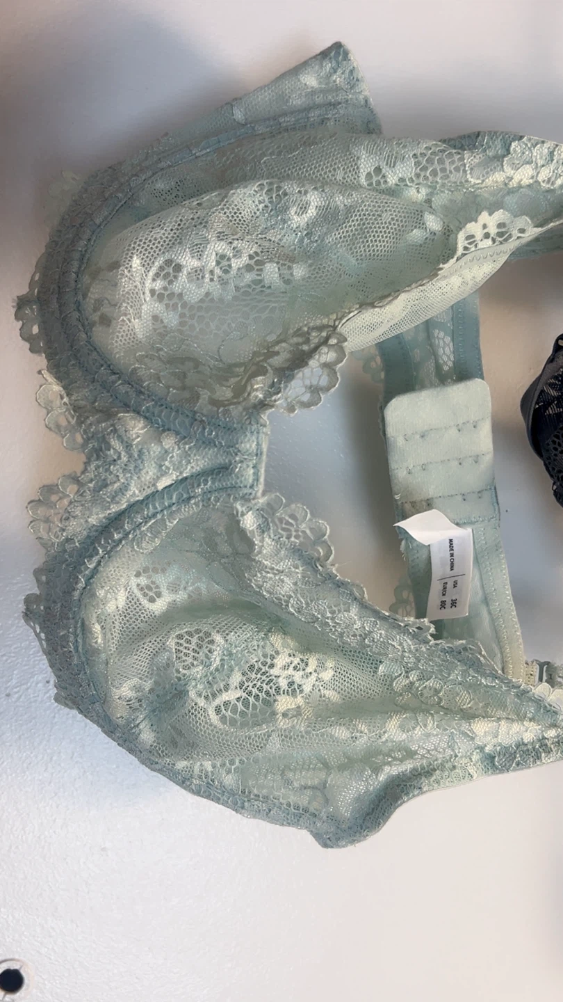 Black Lace Bralette - photo 2