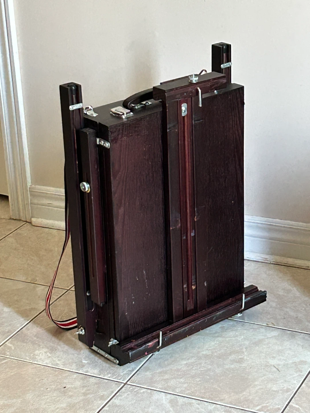 Wooden Art Easel with Strap - photo 4