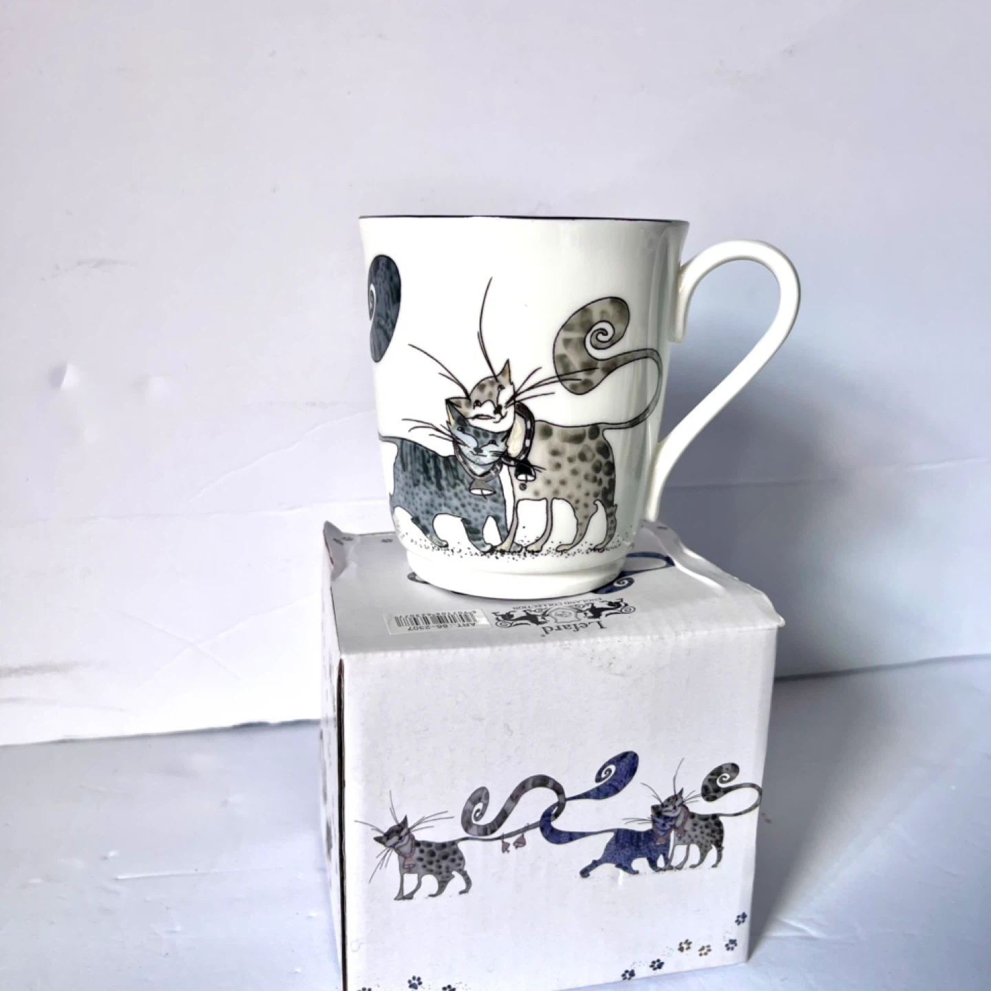 Lefard England Collection Mug with Cats