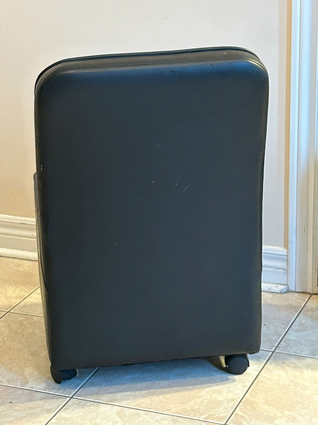 Black Storage Chair with Wheels - photo 5